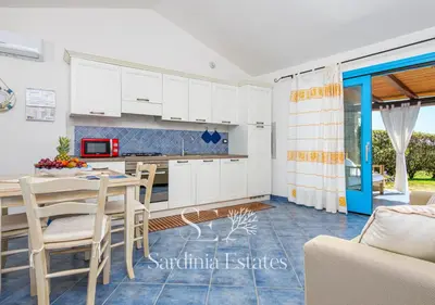 Cucina o angolo cottura di Villa Maestrale 300m from the beach