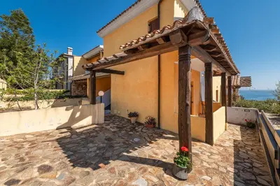 Paesaggio naturale nelle vicinanze della casa vacanze