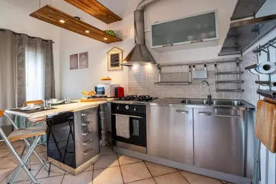 Cucina o angolo cottura di Le Vigne - 2 Bathrooms WI-FI & Clima -