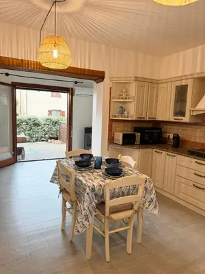 Cucina o angolo cottura di Dimora Marina - con giardino