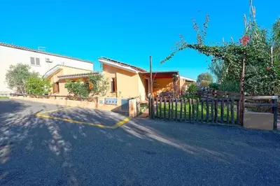 Edificio in cui si trova la villa