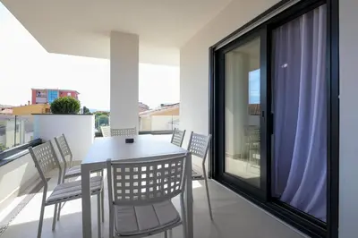 Balcone o terrazza di Elegant NEW luxe 2BR AZULIS apartment#7 - big terrace - smart check-in - FREE secure parking