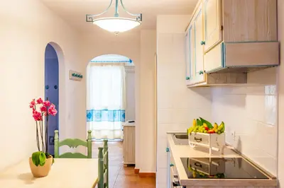 Cucina o angolo cottura di ISA-Appartamenti Baia Marina