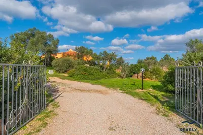 Paesaggio naturale nelle vicinanze della villa
