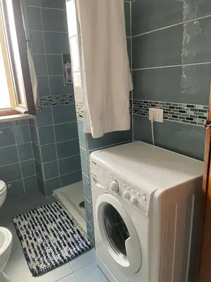 Bagno di Villa Gemma 1 via Donnigheddu 4