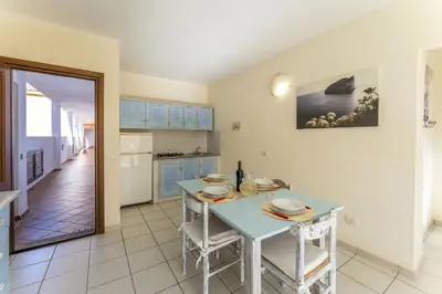 Cucina o angolo cottura di Golfo Aranci Apartments With Ac