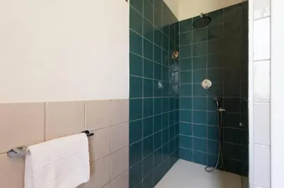 Bagno di Villa con accesso privato alla spiaggia di Cala Brandinchi - 8 posti letto