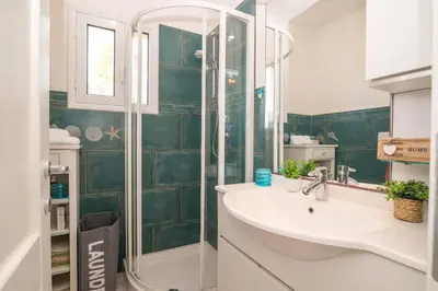 Bagno di Il Vecchio Faro A37 Close To The Beach - Happy Rentals