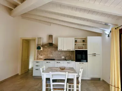 Cucina o angolo cottura di CASA SAS ENAS trilocale indipendente -Ammentos Posada -