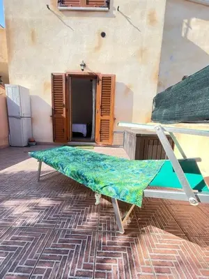 Attrezzature per ping pong presso NefHouse 83 o nelle vicinanze