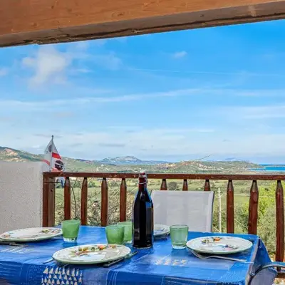 Trilocale Con Vista Porto Taverna