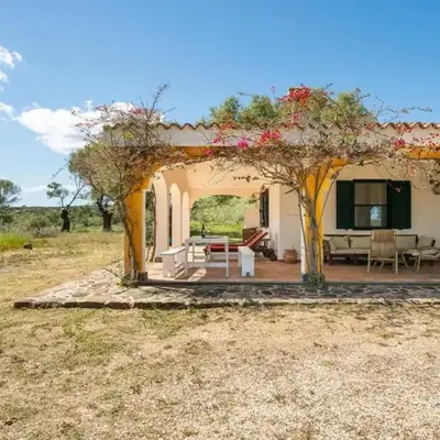 Lovely cottage with garden near Orosei