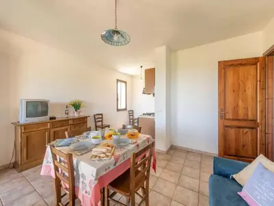 TV o dispositivi per l'intrattenimento presso Holiday home near La Caletta beaches