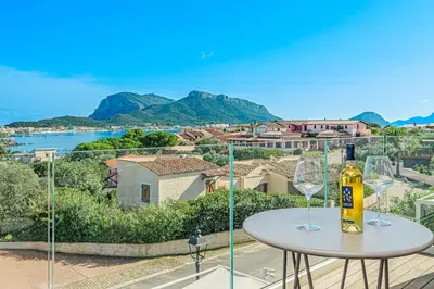 Paesaggio naturale nelle vicinanze della villa