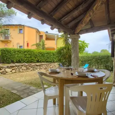 San Teodoro Centro - Villetta con giardino