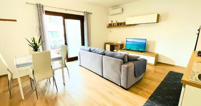 TV o dispositivi per l'intrattenimento presso Vela House & Garden City Center
