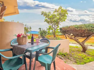 Giardino di ISA - Apartment 6 beds in Golfo Aranci just 150 mt from the sea