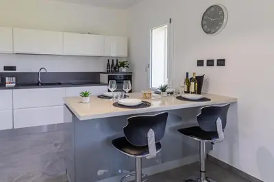 Cucina o angolo cottura di VivimiHome - Monti House
