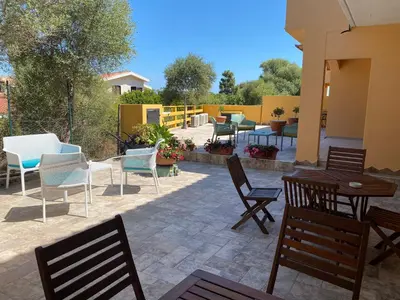 Patio o area all'aperto di B&B Pettirosso