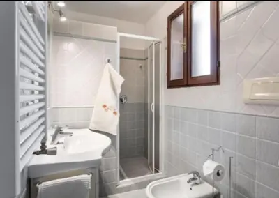 Bagno di Casa Nani mare
