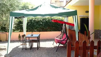 Patio o area all'aperto di Ulivo al mare, Olbia, Murta Maria