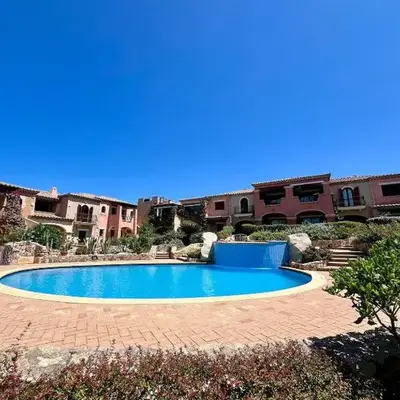 Bilocale tra terra e mare