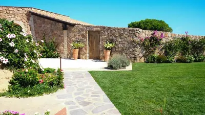 Giardino di Villa Silnis -Puntaldia