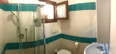 Bagno di the shark's house