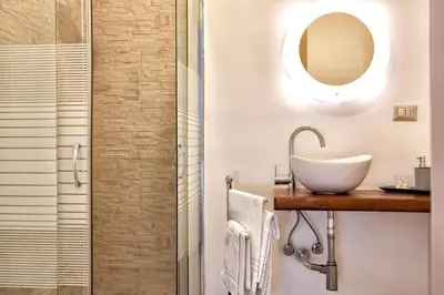 Bagno di Corso 151