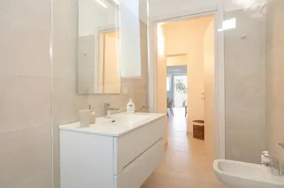 Bagno di Angela house
