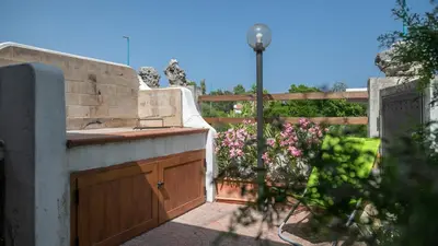 Giardino di Casa di Mola holiday home