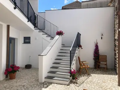 Planimetria di Zenia B