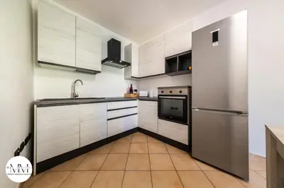 Cucina o angolo cottura di MMHS-Olbia Centro