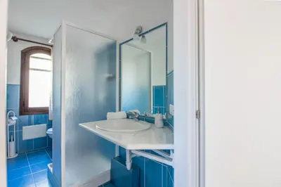 Bagno di GuestHost - Seaview Villa with Large Terrace