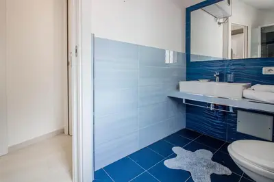 Bagno di GuestHost - Seaview Villa with Large Terrace