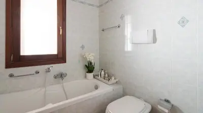 Bagno di La casa di Leo e Lucy