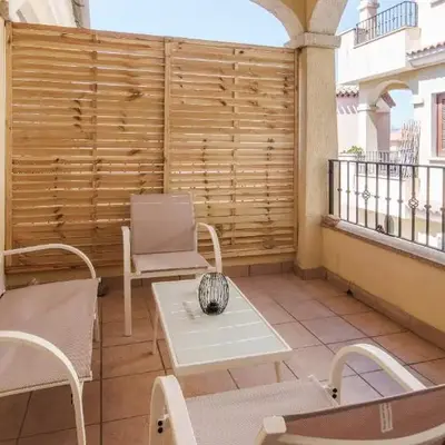 La casa di Leo e Lucy
