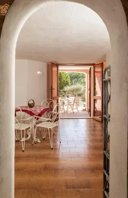 Area soggiorno di Baia Caddinas Homes by Wonderful Italy