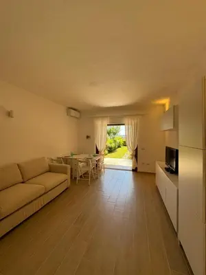 Area soggiorno di Porto San Paolo Mono apartment