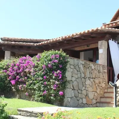 Cozy Villa with wonderful view in Puntaldia