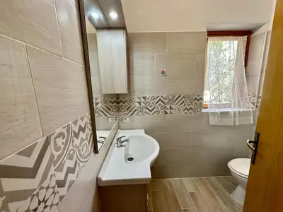 Bagno di Appartamento a 650 mt dal mare - San Teodoro