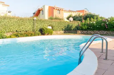 Piscina di Green Residence Bados Mare o nelle vicinanze