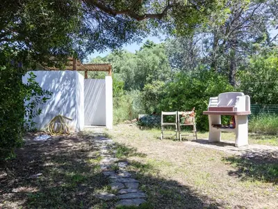 Giardino di Holiday Home Casa Tonina by Interhome