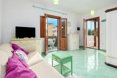 TV o dispositivi per l'intrattenimento presso Appartamento in Villetta a 800 mt dalla spiaggia