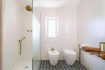 Bagno di Roof33 Attico di Lusso in centro a Olbia