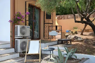 Giardino di Villa syloic avec piscine filtrée hors sol pour enfants