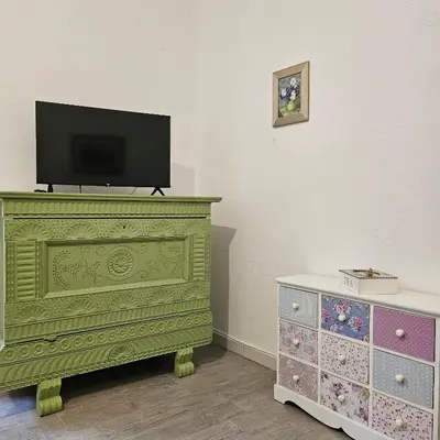 TV o dispositivi per l'intrattenimento presso Via Genova