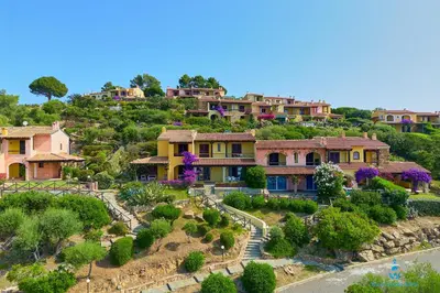 Planimetria di Due bilocali ristrutturati nel 2025 con vista panoramica su Porto Ottiolu