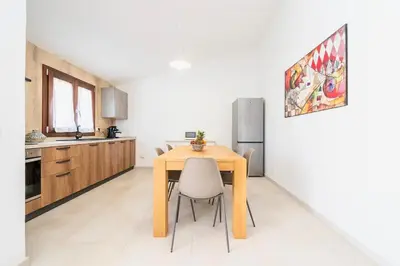 Cucina o angolo cottura di Villa with private pool in San Teodoro just few minutes from La Cinta - beach