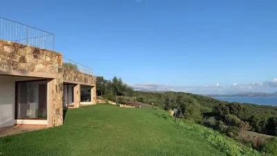Paesaggio naturale nelle vicinanze della casa vacanze